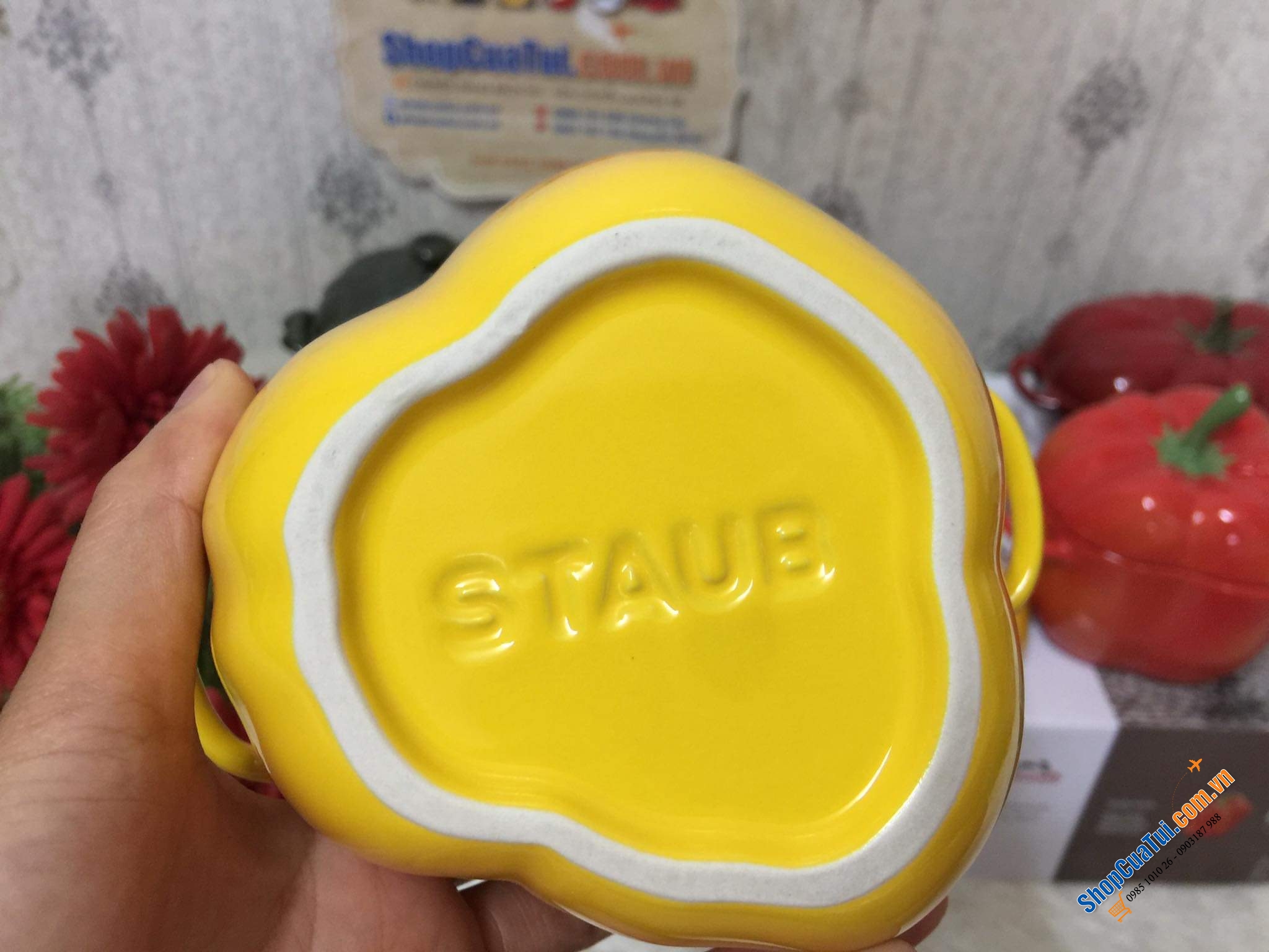 Set 5 thố sứ củ quả Staub, Combo 5 âu sứ Staub:  Âu ớt chuông đỏ và vàng Staub , Âu cà chua, Âu bí Ngô  staub, âu atiso - đựng bánh, kẹo mứt... đựng soup, đồ ăn bỏ lò, hầm ... nhất là món tôm phủ pho mai thì gọi là quá đỉnh