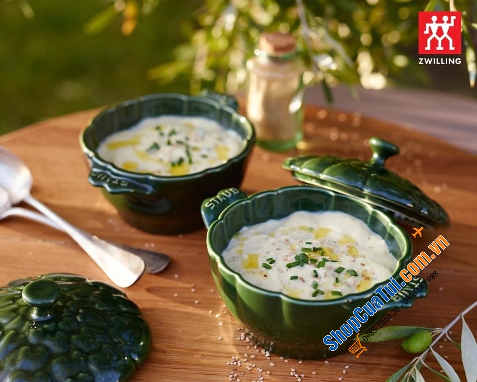 Set 5 thố sứ củ quả Staub, Combo 5 âu sứ Staub:  Âu ớt chuông đỏ và vàng Staub , Âu cà chua, Âu bí Ngô  staub, âu atiso - đựng bánh, kẹo mứt... đựng soup, đồ ăn bỏ lò, hầm ... nhất là món tôm phủ pho mai thì gọi là quá đỉnh