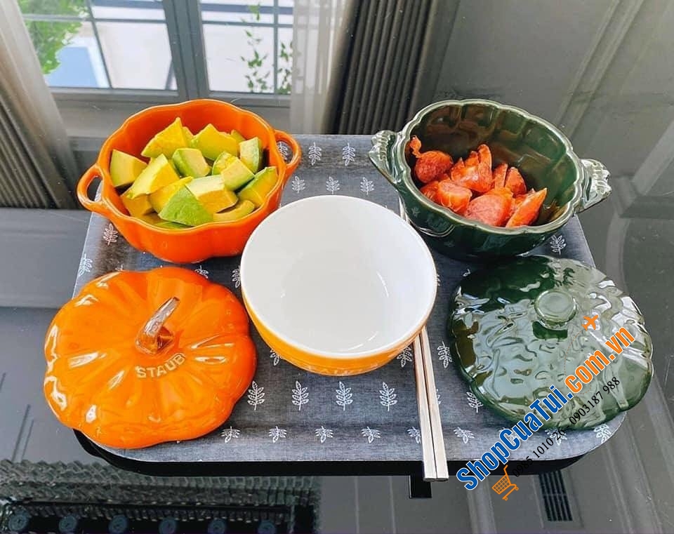Set 5 thố sứ củ quả Staub, Combo 5 âu sứ Staub:  Âu ớt chuông đỏ và vàng Staub , Âu cà chua, Âu bí Ngô  staub, âu atiso - đựng bánh, kẹo mứt... đựng soup, đồ ăn bỏ lò, hầm ... nhất là món tôm phủ pho mai thì gọi là quá đỉnh