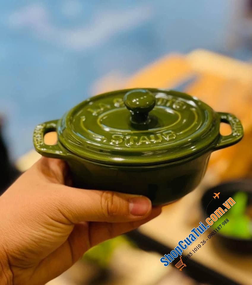 NỒI GỐM STAUB OVAL CAM 11 cm và XANH TRÒN 10 cm.