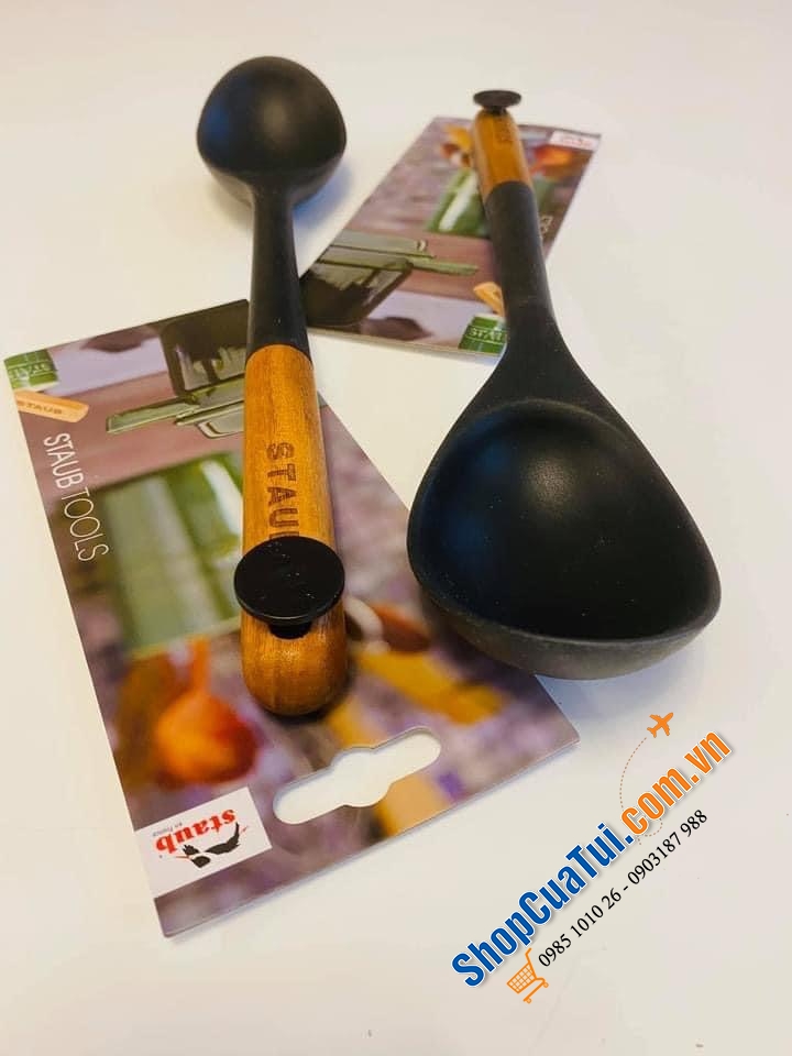 MUÔI XÀO NẤU CÁN GỖ STAUB 28cm