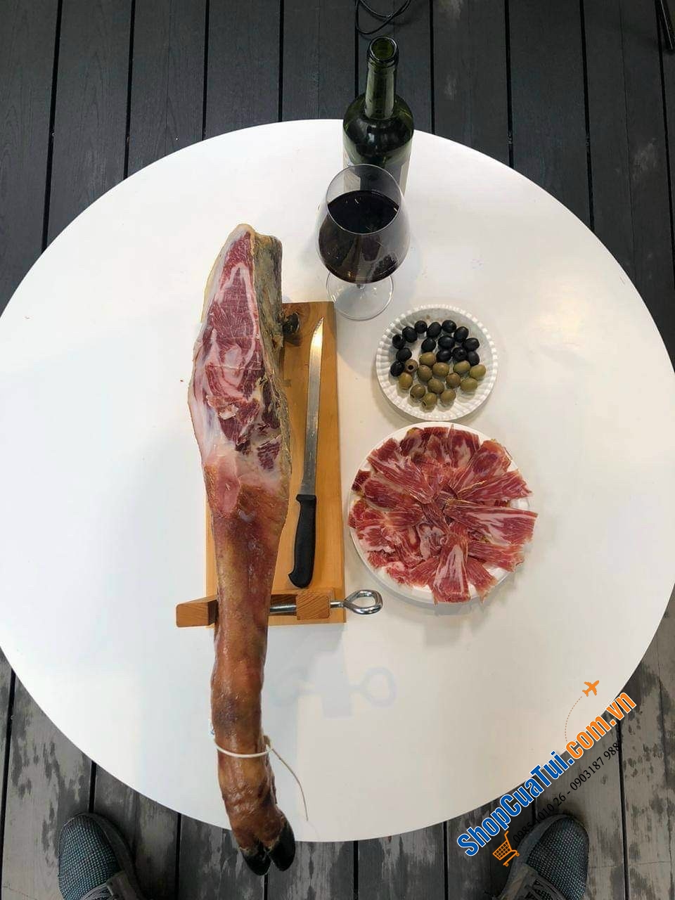 Đùi heo muối Jamon IBERICO - Không chỉ NGON, mà còn ĐẲNG CẤP! Ăn là nghiền