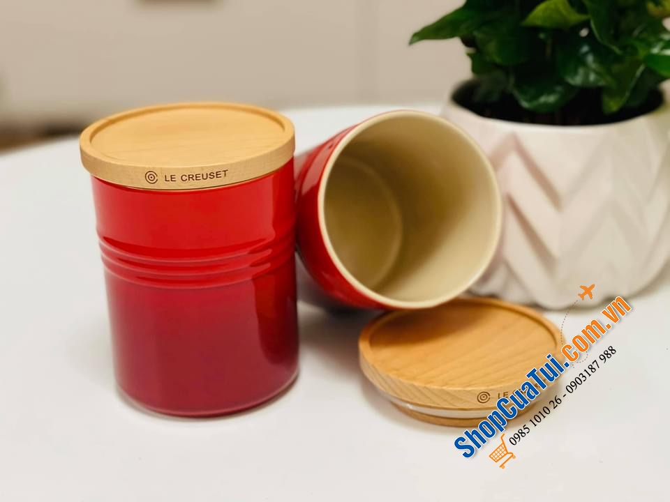 Hũ đựng gia vị, muối đường hạt nêm Le creuset 540ml màu đỏ