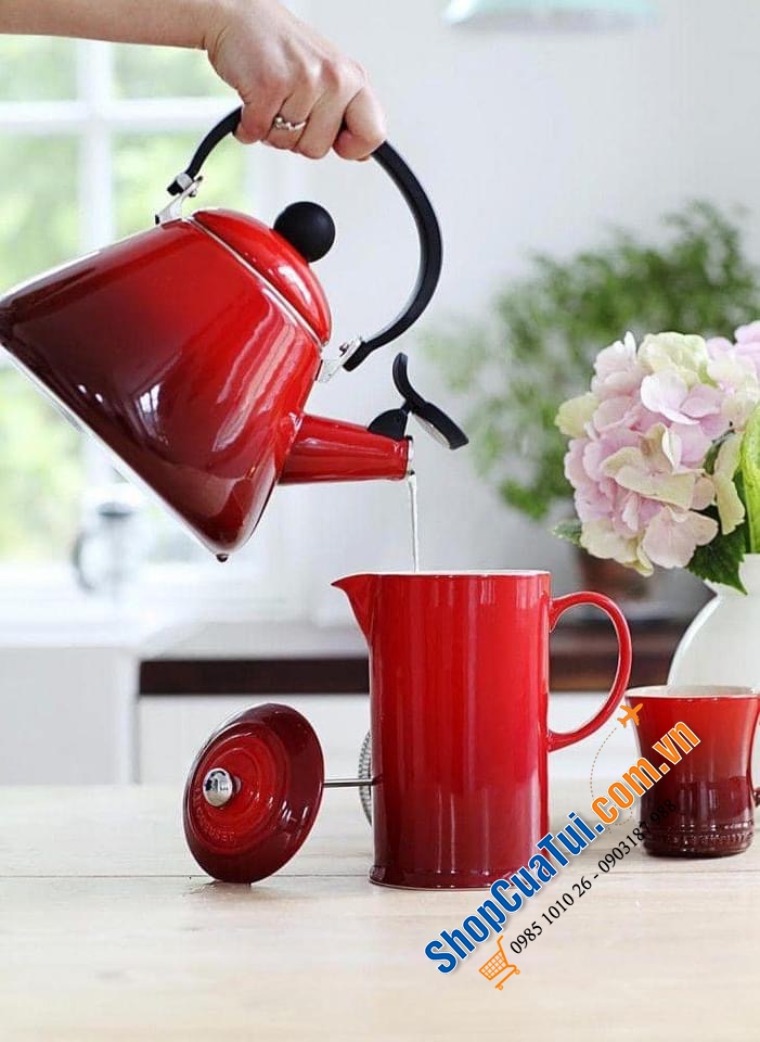 Ấm Đun Nước Le Creuset KONE 1,6 lit.