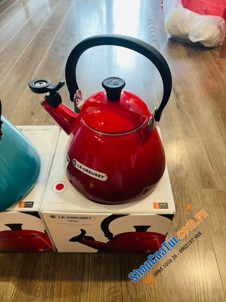 Ấm Đun Nước Le Creuset KONE 1,6 lit.