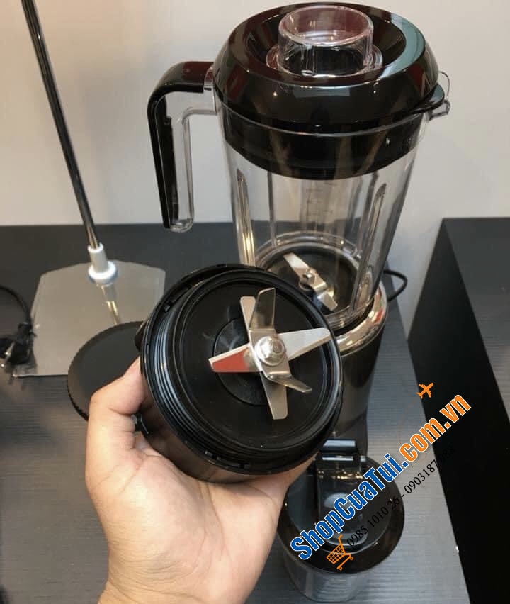 WMF KULT PRO MULTIFUNTIONSMIXER 2017    BỘ SẢN PHẨM MÁY XAY SINH TỐ ĐA NĂNG.