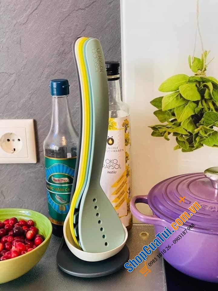 BỘ DỤNG CỤ NẤU ĂN JOSEPH JOSEPH HÚT NAM CHÂM 5 MÓN NEST UTENSILS PLUS + ĐẾ TỪ OPAL.