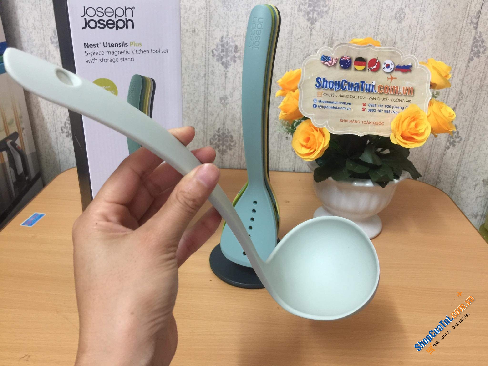 BỘ DỤNG CỤ NẤU ĂN JOSEPH JOSEPH HÚT NAM CHÂM 5 MÓN NEST UTENSILS PLUS + ĐẾ TỪ OPAL.