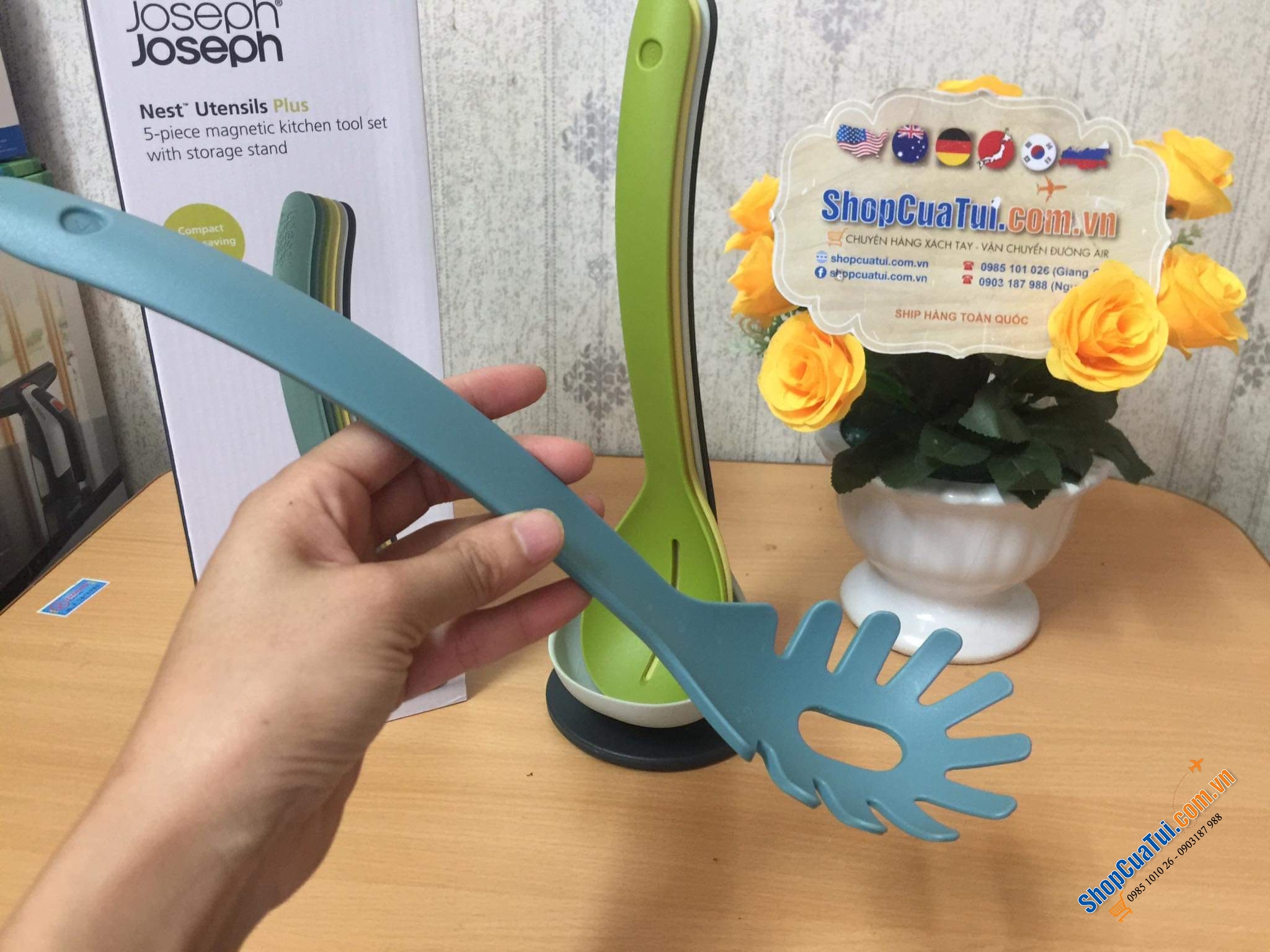 BỘ DỤNG CỤ NẤU ĂN JOSEPH JOSEPH HÚT NAM CHÂM 5 MÓN NEST UTENSILS PLUS + ĐẾ TỪ OPAL.