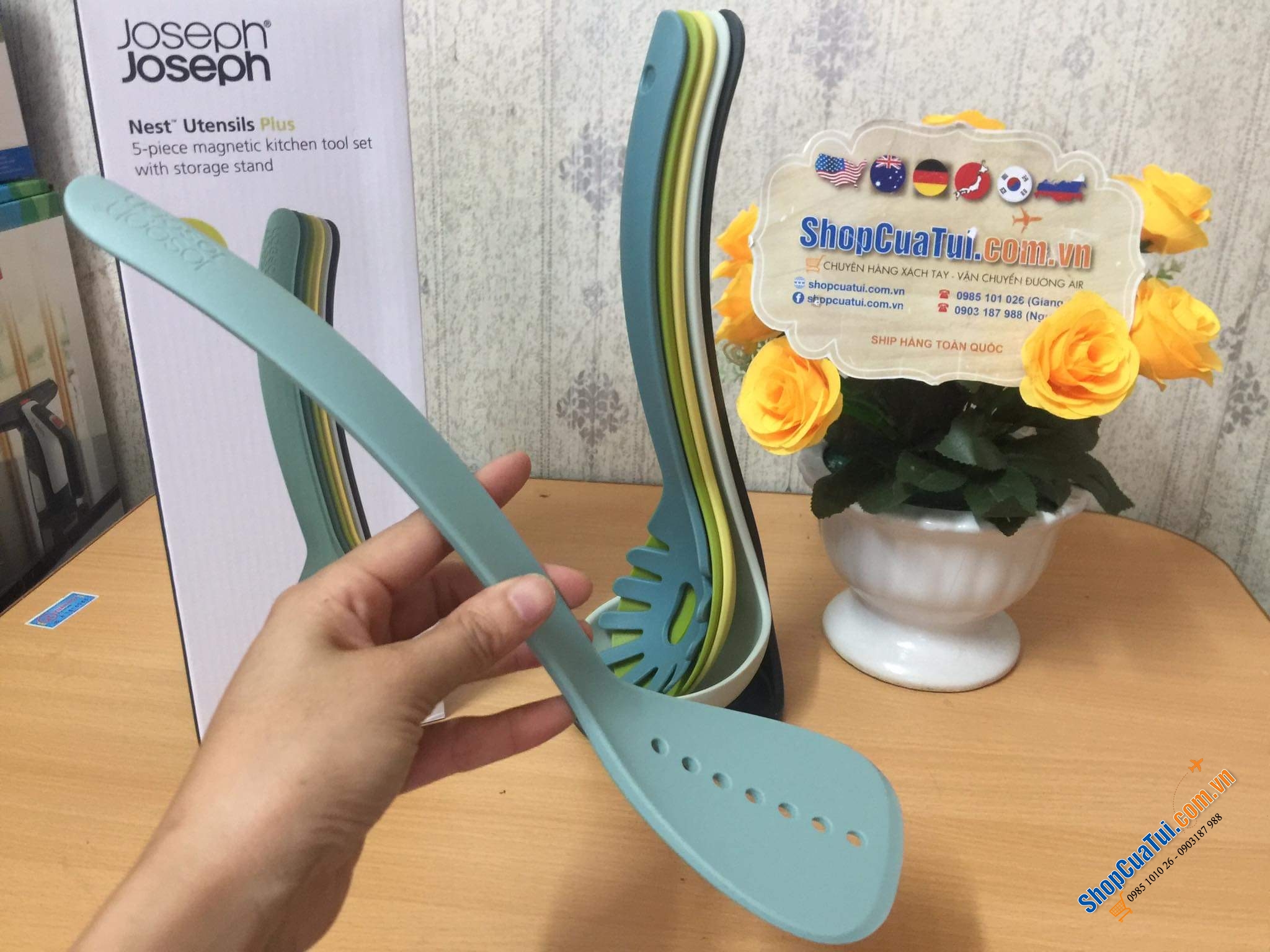 BỘ DỤNG CỤ NẤU ĂN JOSEPH JOSEPH HÚT NAM CHÂM 5 MÓN NEST UTENSILS PLUS + ĐẾ TỪ OPAL.