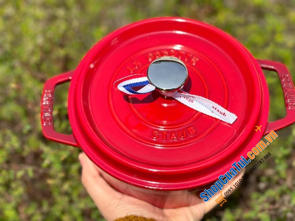 NỒI GANG STAUB ĐỎ CHERY 18 CM 1,7 LIT - màu đỏ cherry