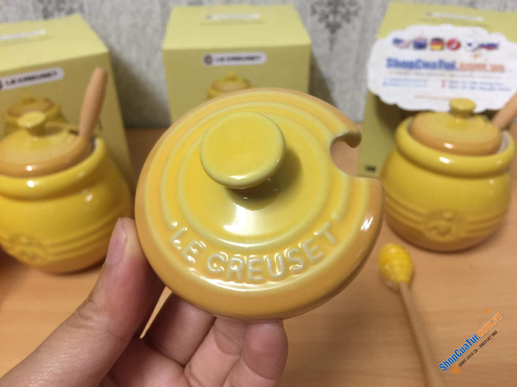 Hũ đựng mật ong LE CREUSET