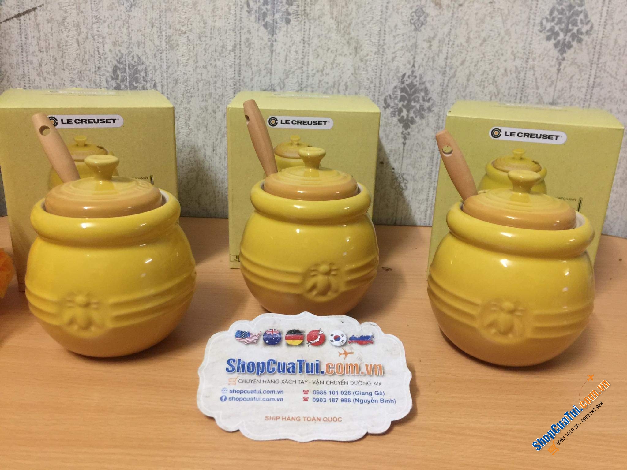 Hũ đựng mật ong LE CREUSET