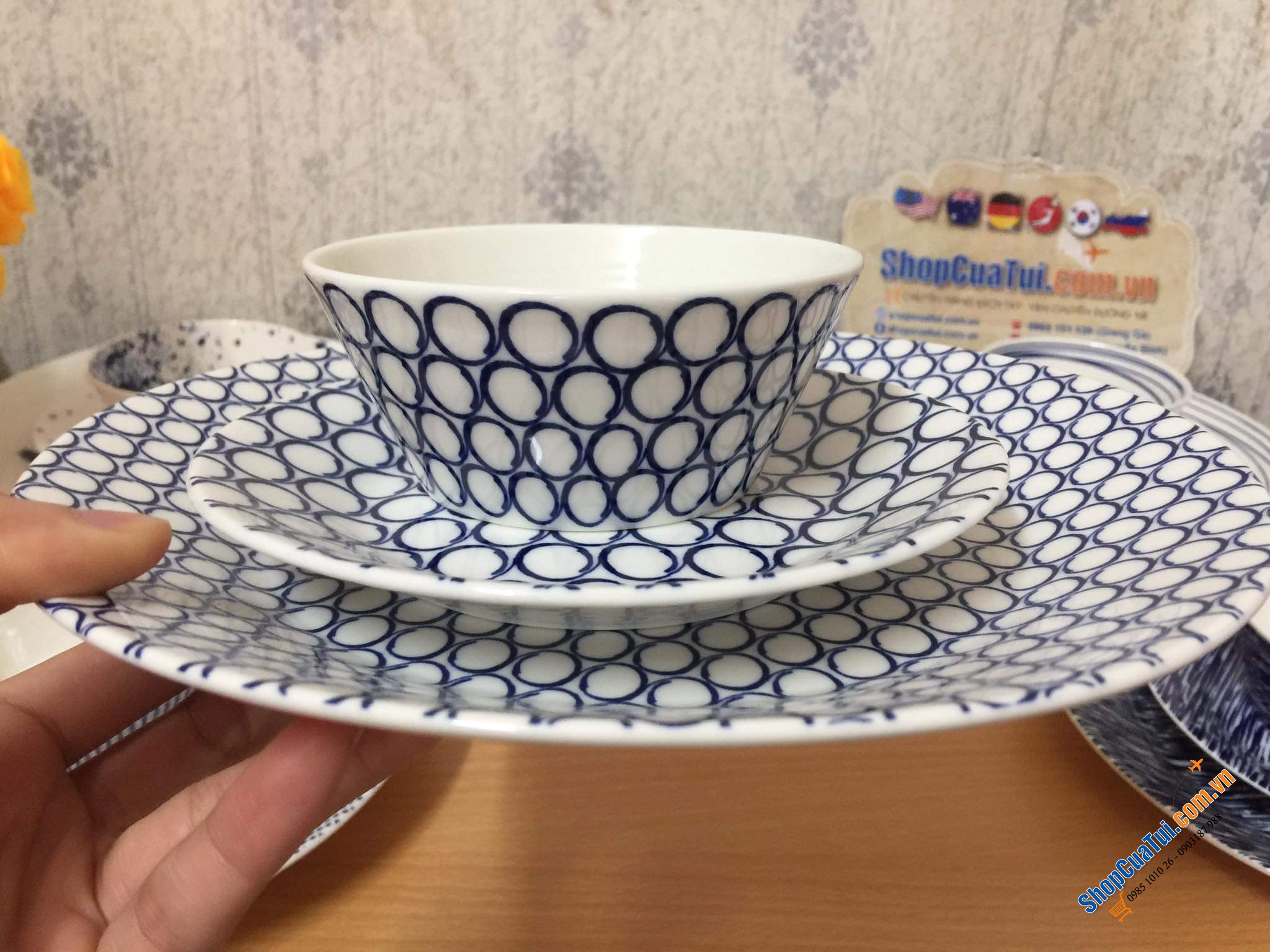 Sét Tô Đĩa Bát ăn cơm thương hiệu Royal Doulton của UK từ năm 1815 - Mỗi bát là 1 sắc thái, 1 thiết kế, 1 nghệ thuật.