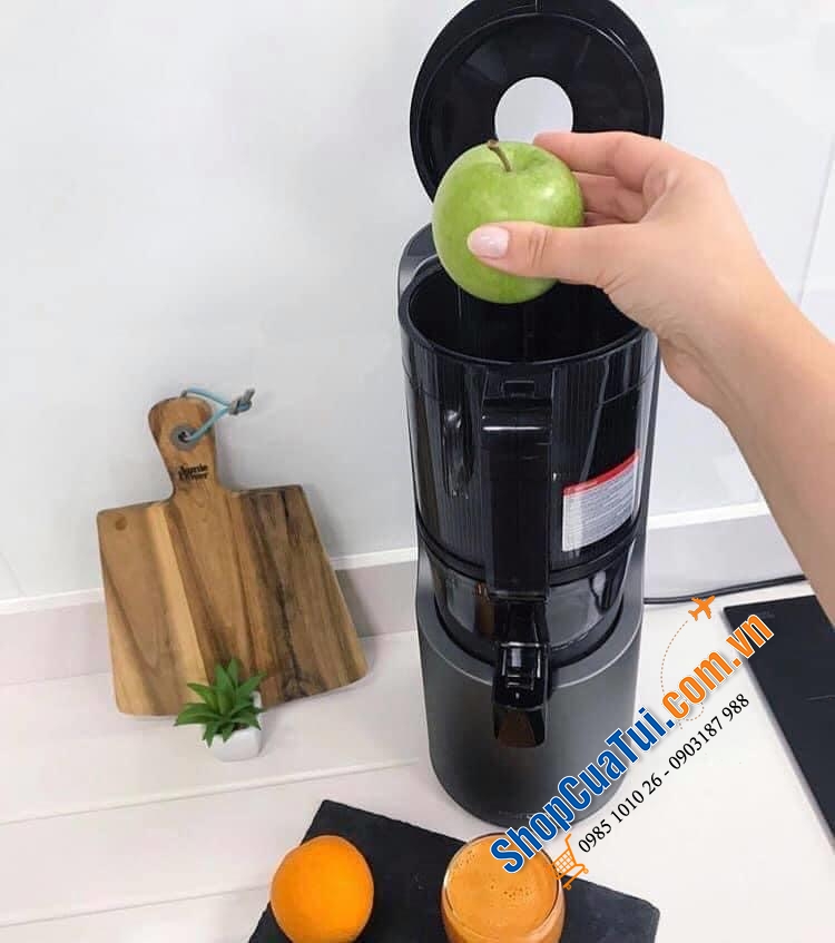 Máy ép chậm HUROM H200 - không cần cắt nhỏ, không cần cho hoa quả vào từ từ - Đỉnh cao trong làng máy ép