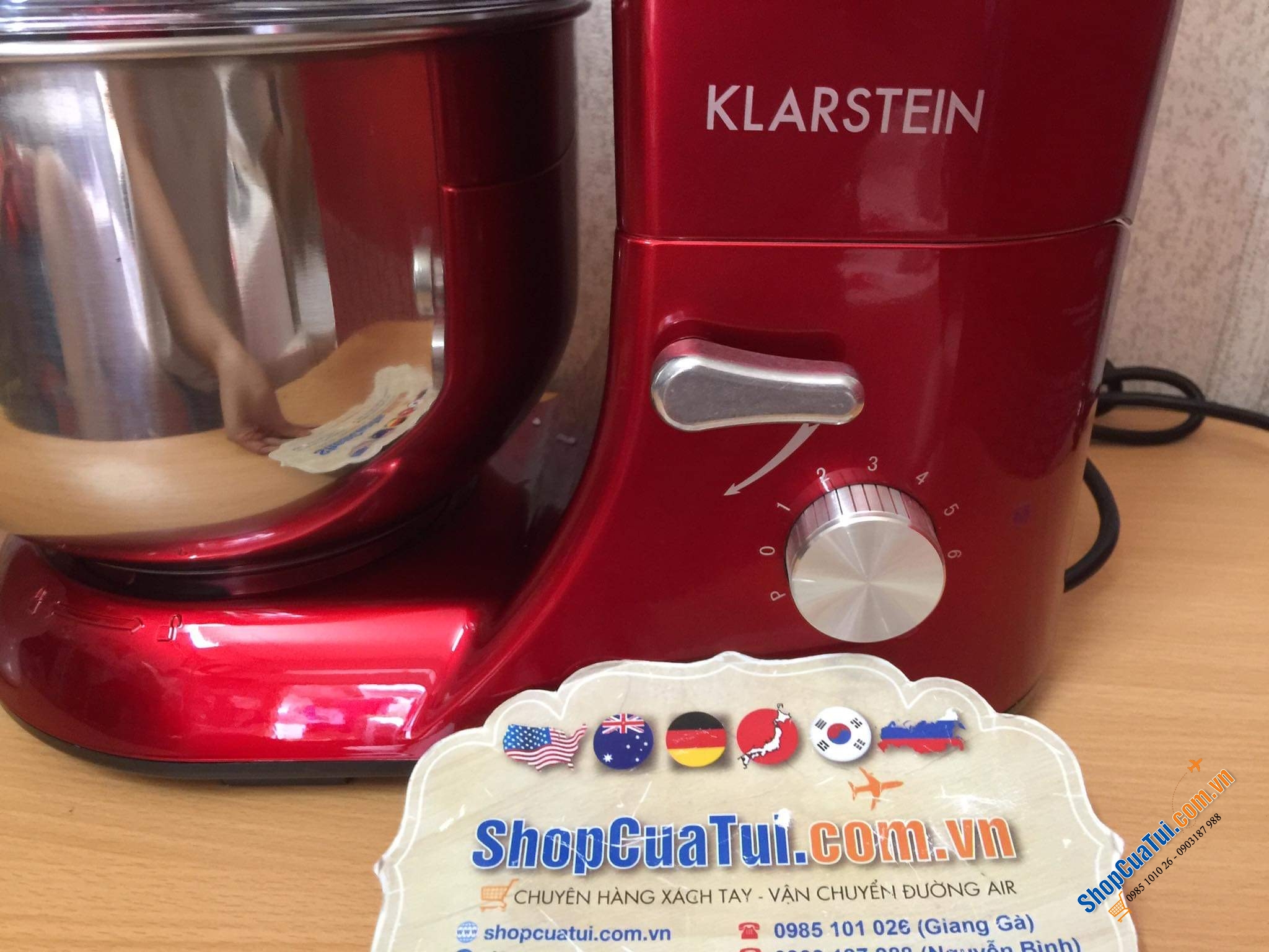 TRỘN BỘT VẠN ĐA NĂNG KLASTEIN LUCIA ROSSA với công suất máy là 1300w có thể trộn được tất cả các loại bột từ bột nhẹ đến bột nặng, làm bánh ngọt đến bánh mì, pizza, say sinh tố, xay thịt,...màu đỏ