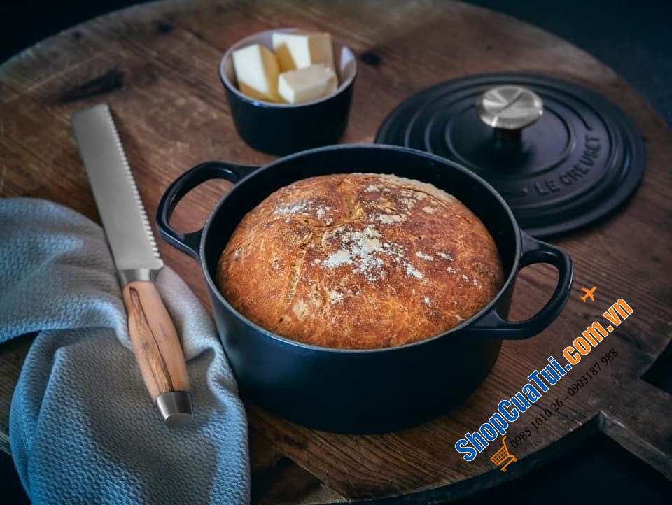 NỒI Le Creuset 18 cm MÀU ĐEN - 1,8 L - Made in France.