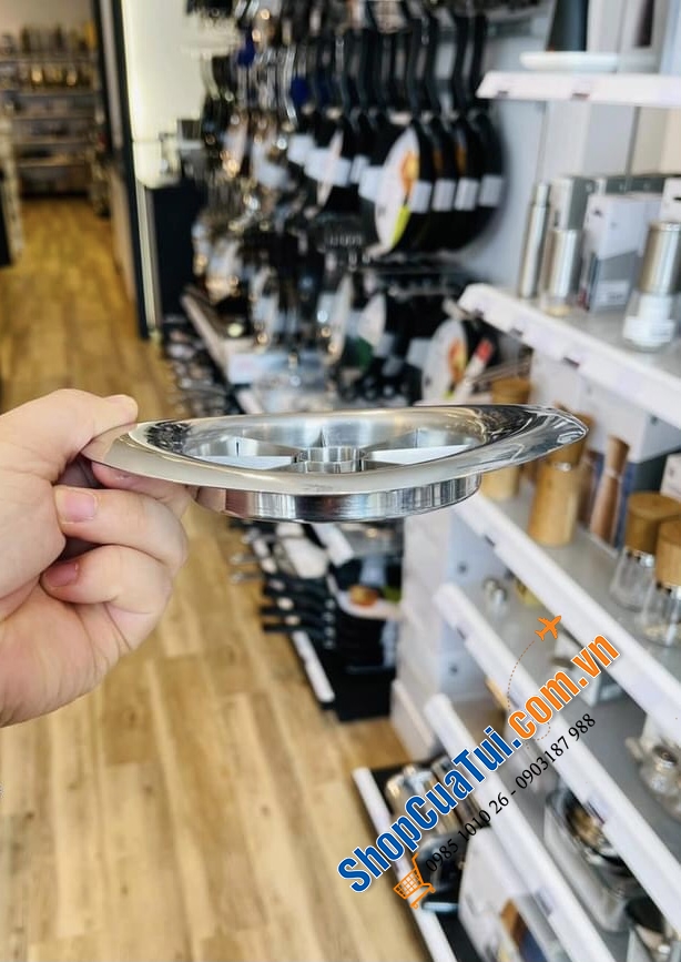 Dụng cụ bổ táo lê WMF.