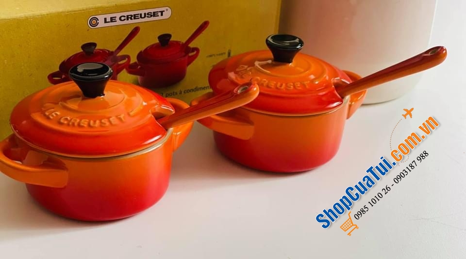 Set đôi nồi gốm mini đựng gia vị nhỏ bày bàn ăn Le creuset.