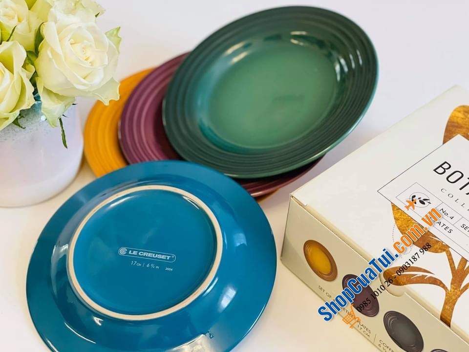 SET 4 ĐĨA LE CREUSET 17 CM - bộ sưu tập Botanique mới nhất mùa hè năm nay.