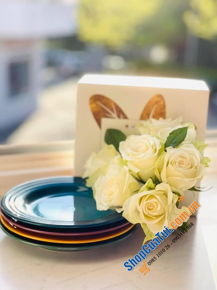 SET 4 ĐĨA LE CREUSET 17 CM - bộ sưu tập Botanique mới nhất mùa hè năm nay.