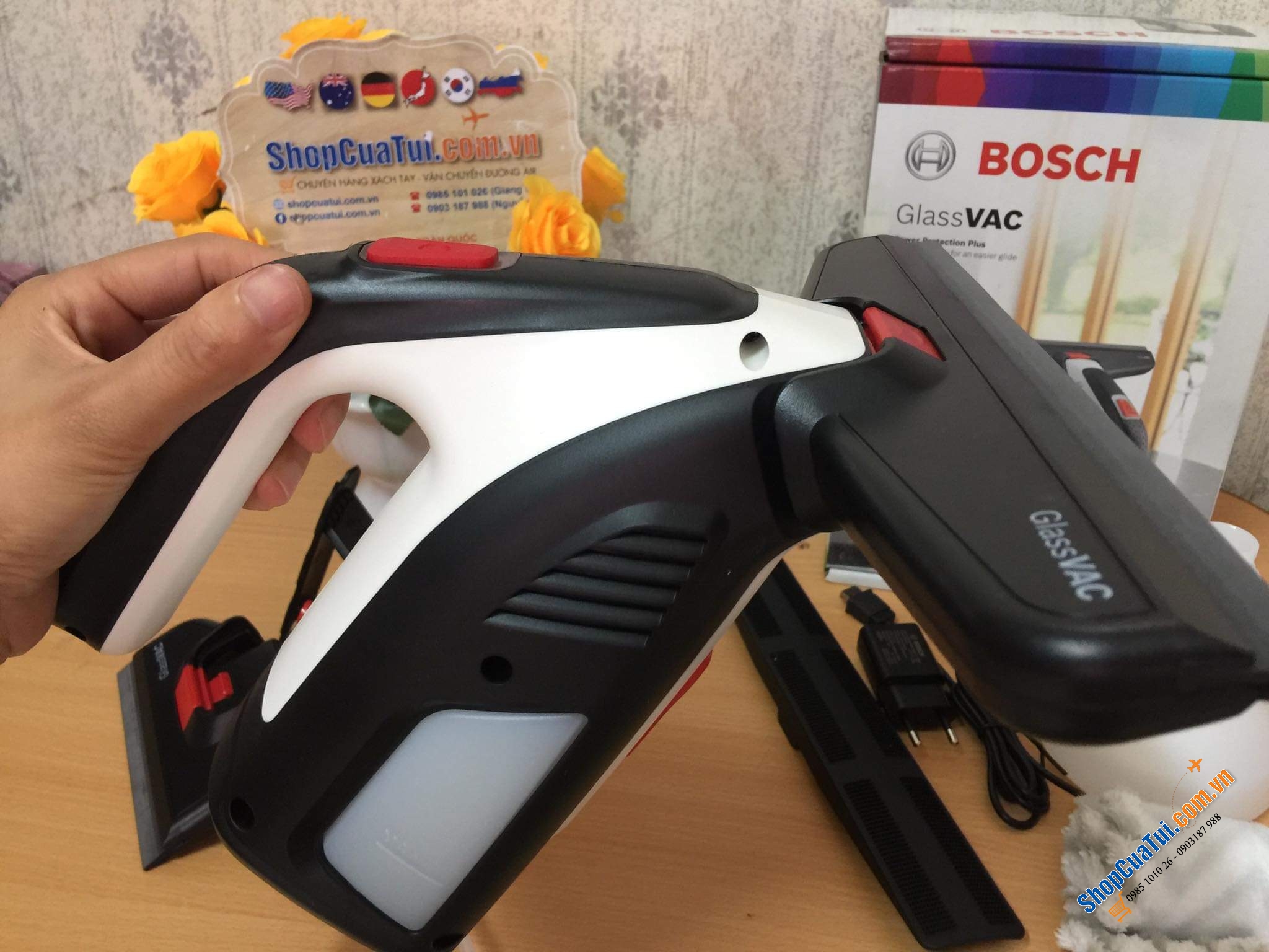 MÁY LAU KÍNH BOSCH – PHÙ HỢP ĐỂ LAU & HÚT SẠCH SẼ CÁC VẾT BỤI BẨN TRÊN CÁC MẶT KÍNH Ô TÔ; CÁC LOẠI CỬA KÍNH; TỦ KÍNH; CÁC LOẠI GƯƠNG; CÁC BỀ MẶT TỦ GỖ; NHỰA…SẠCH TRONG KHÔNG TÌ VẾT CHỈ TRONG 1 NỐT NHẠC.