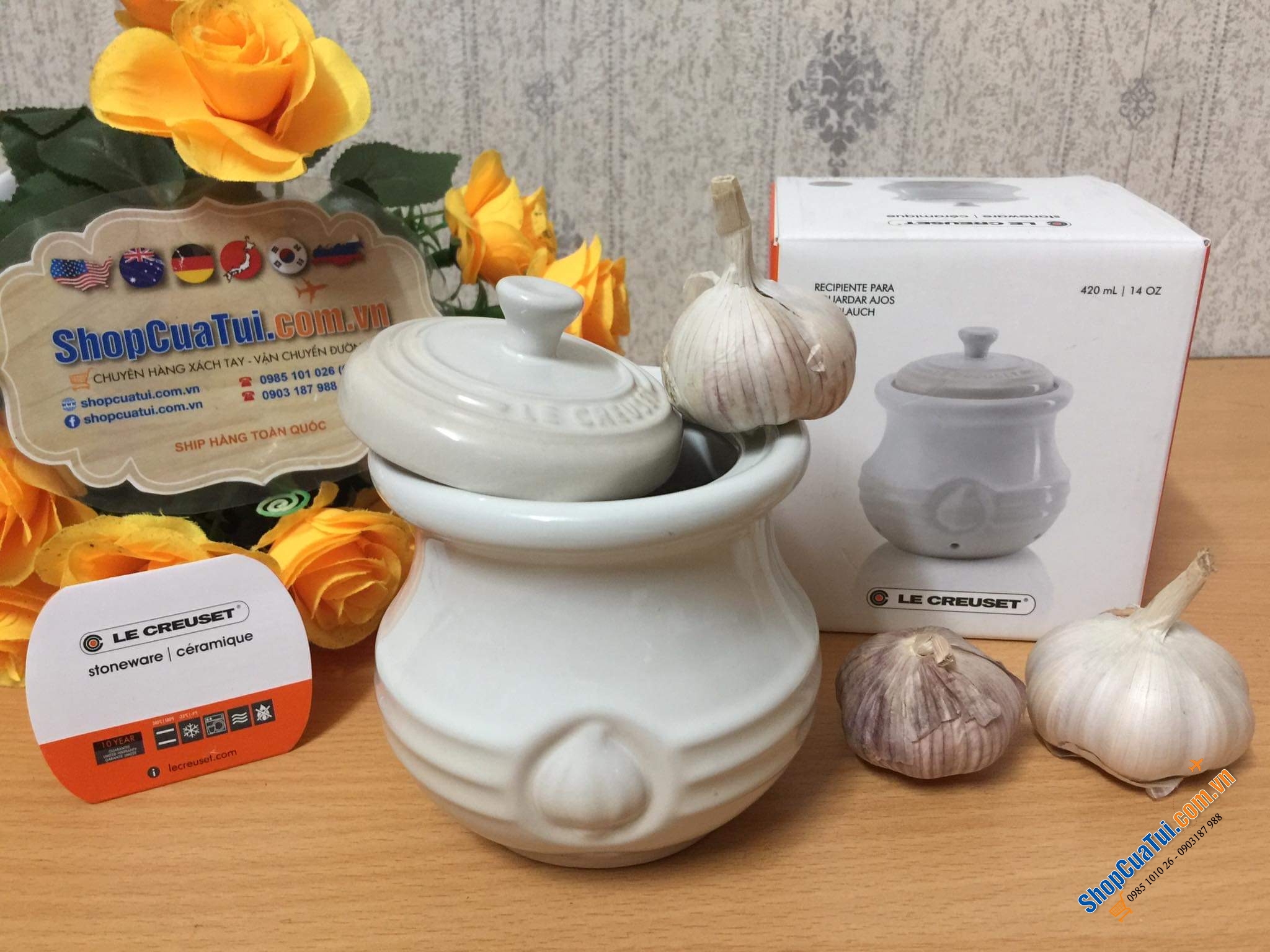 HŨ ĐỰNG TỎI LE CREUSET MÀU KEM - MÀU ĐỎ.