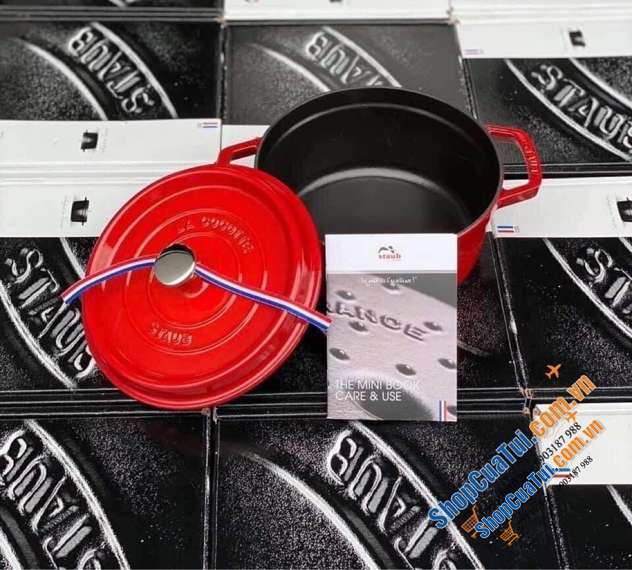 NỒI STAUB 22 CM MÀU ĐỎ TƯƠI CHERRY