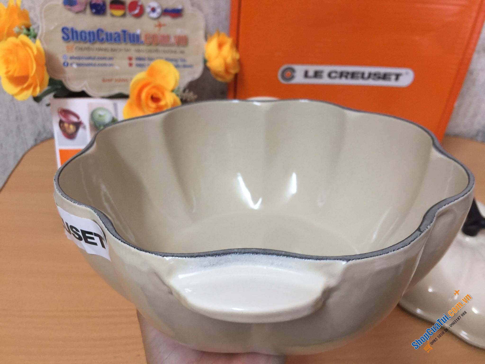 NỒI GANG LE CREUSET BÍ NGÔ 22 CM - MADE IN FRANCE.