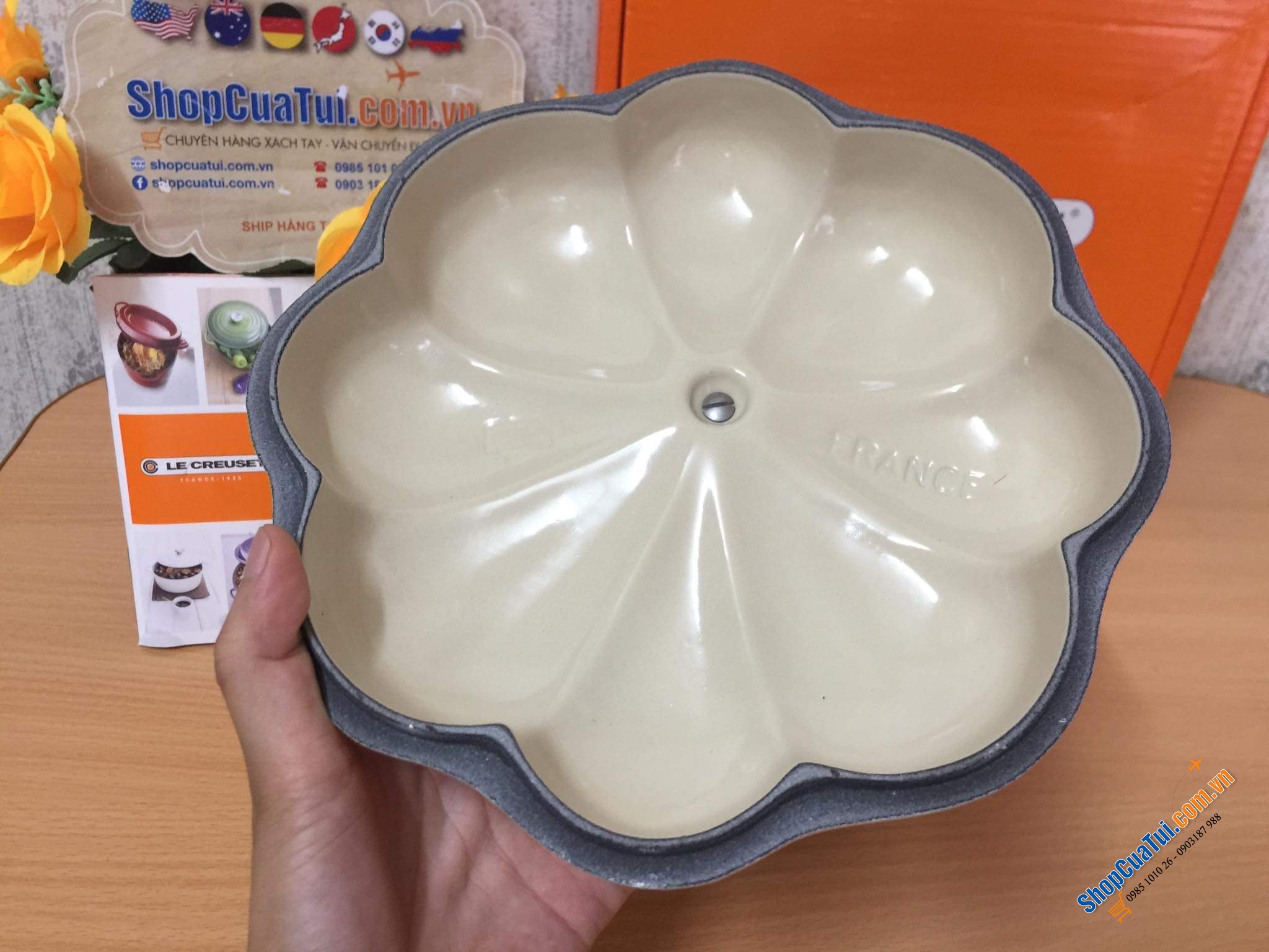 NỒI GANG LE CREUSET BÍ NGÔ 22 CM - MADE IN FRANCE.