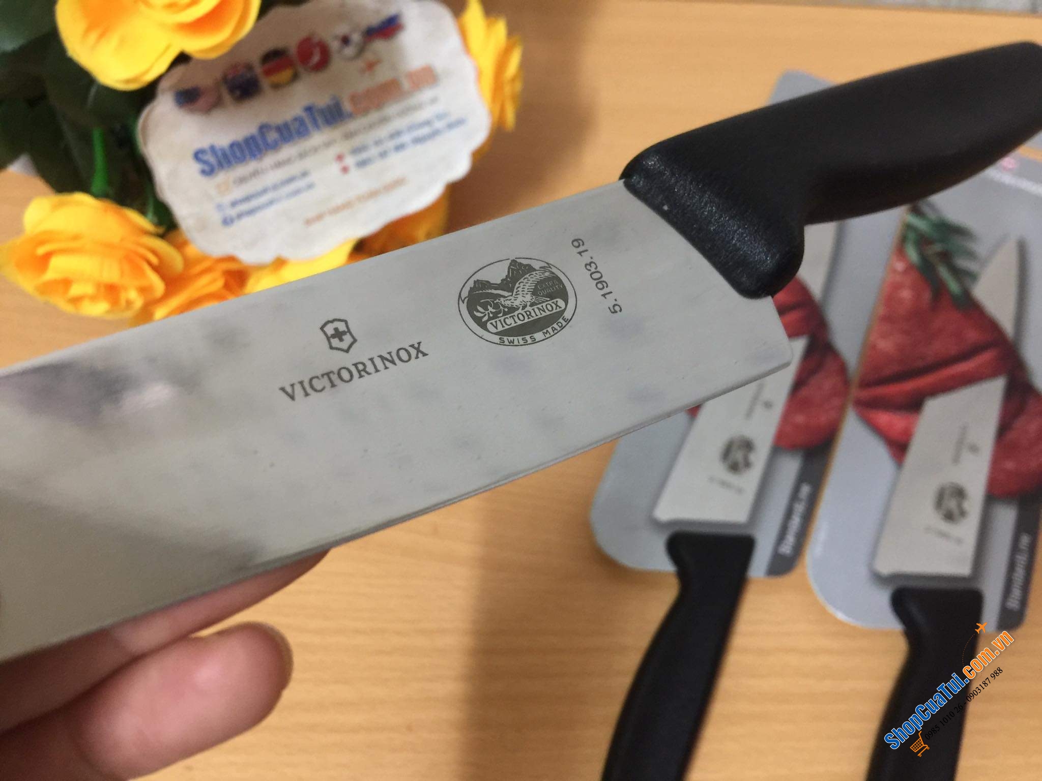 DAO THÁI THỊT VICTORINOX (hình miếng thịt bò).