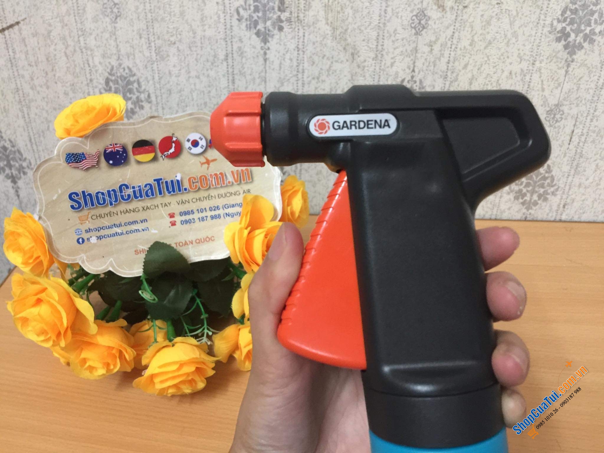 Bình tưới cây nén khí  Gardena 0,5L - các tín đồ yêu cây không thể thiếu dụng cụ này!