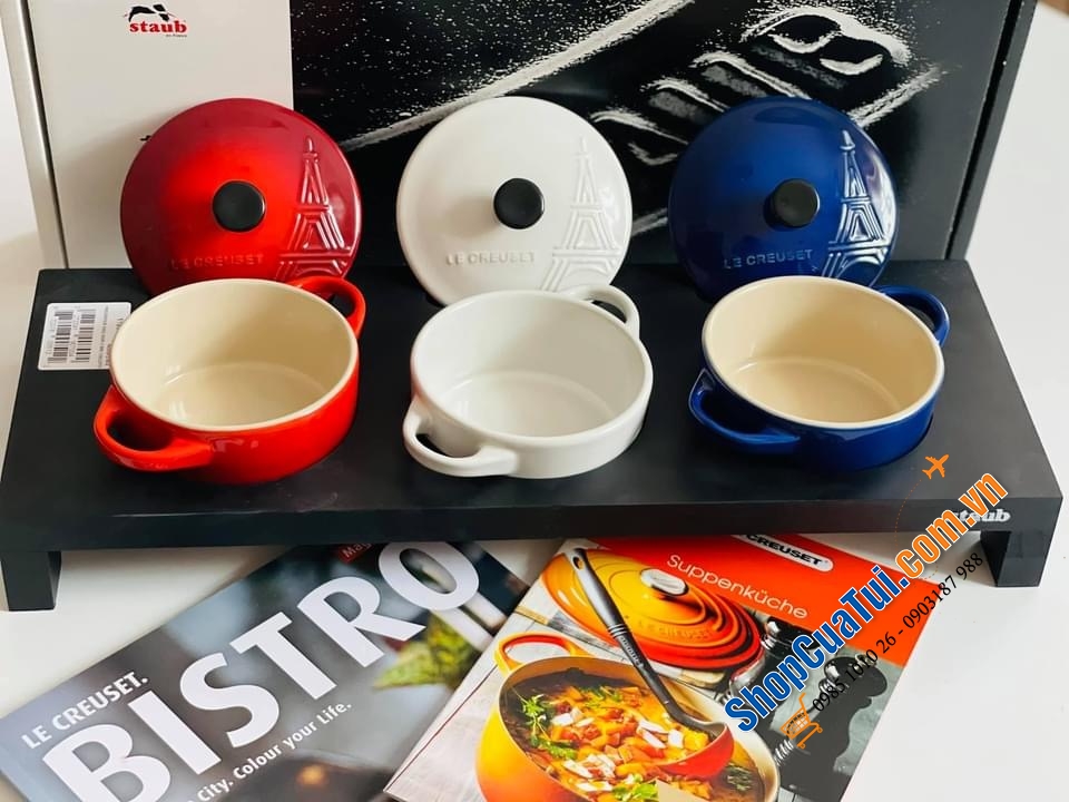 Set 3 NỒI LE CREUSET GỐM THÁP KÈM KHAY GỖ STAUB.