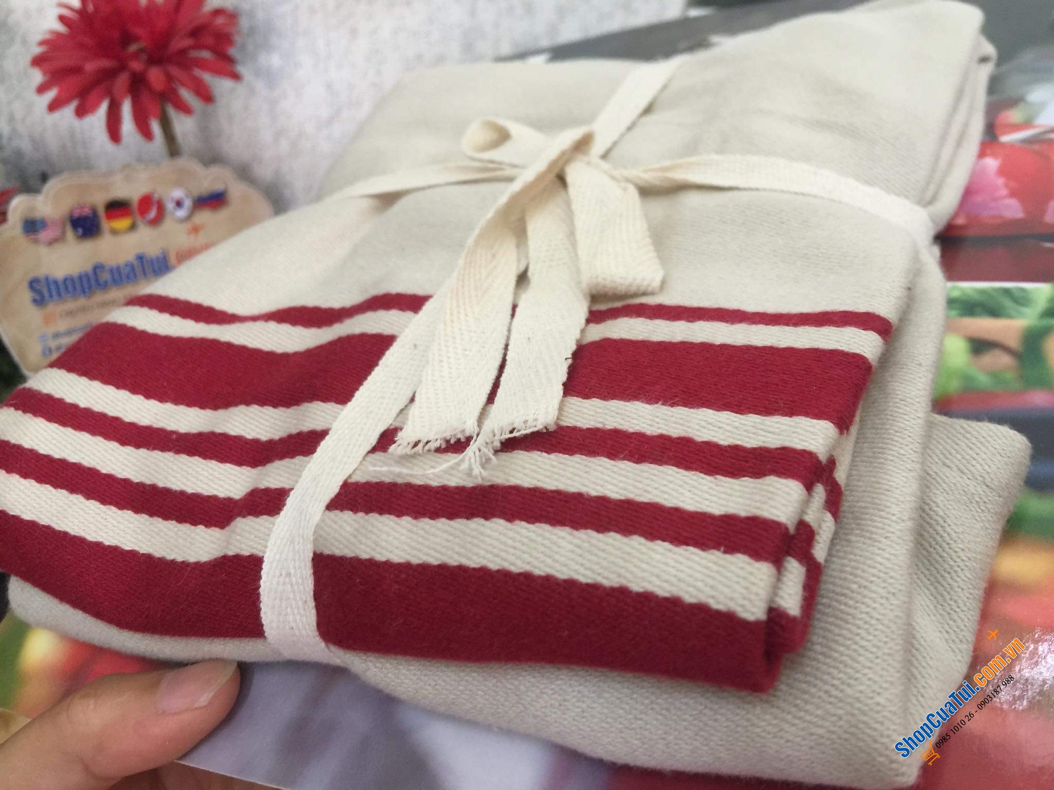 TẠP DỀ CHÍNH HÃNG STAUB - GERMANY - màu đỏ