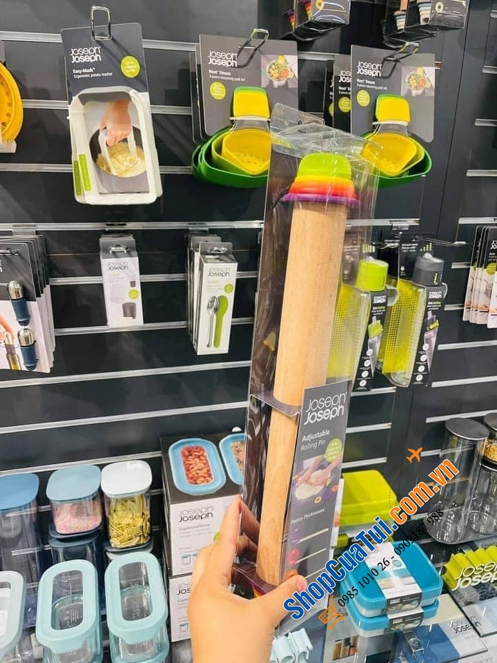 Cây lăn bột Joseph Joseph thông minh cho các mẹ nội trợ đảm đang hay cho các bé phụ mẹ nấu nướng. - Cây Lăn Bột Joseph Joseph 20085
