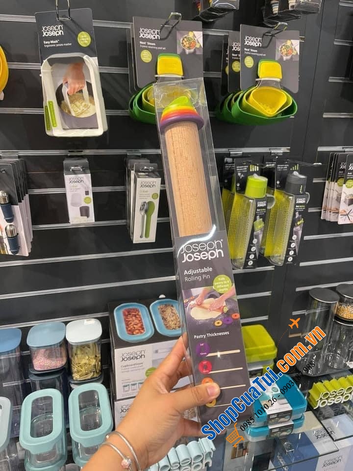 Cây lăn bột Joseph Joseph thông minh cho các mẹ nội trợ đảm đang hay cho các bé phụ mẹ nấu nướng. - Cây Lăn Bột Joseph Joseph 20085