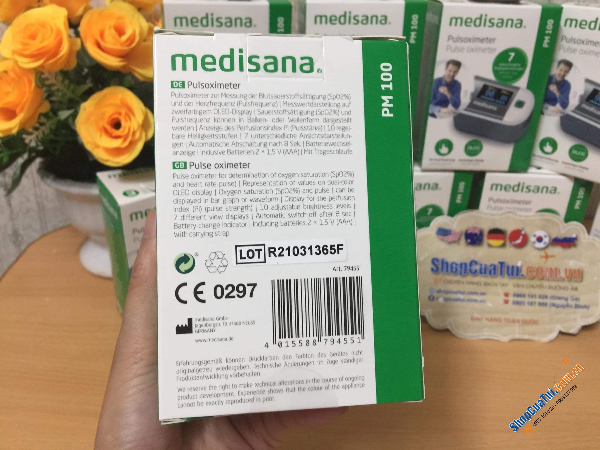 Máy đo nồng độ oxy (máy đo SpO2) Medisana PM100- Hàng Đức.