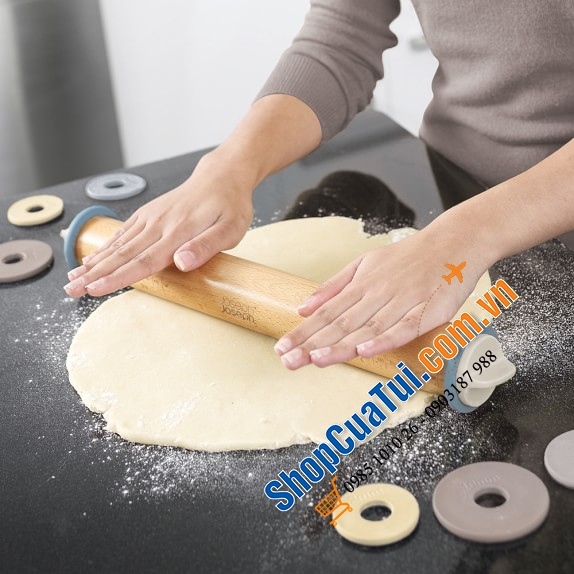 Gậy làm bánh, Cây lăn bột Joseph Joseph thông minh cho các mẹ nội trợ đảm đang hay cho các bé phụ mẹ nấu nướng - màu mint