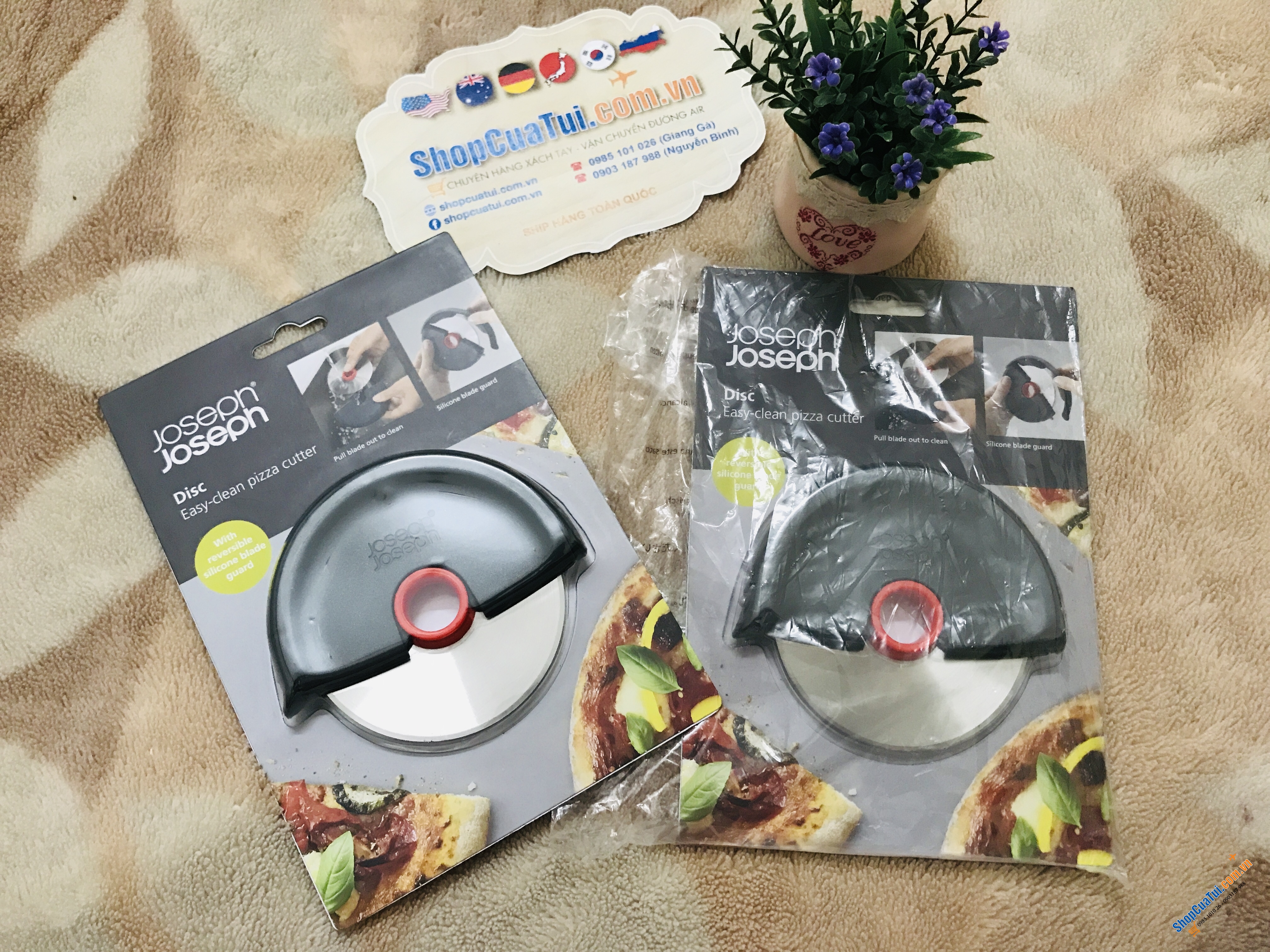 DAO CẮT BÁNH - DAO CẮT PIZZA JOSEPH JOSEPH.