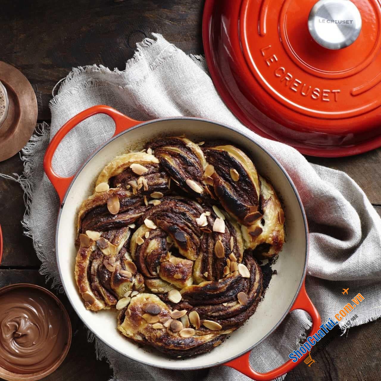 NỒI CHẢO LE CREUSET Gourmet Profitopf Evo 26cm -  2,2 lit. MÀU CAM - MÀU ĐỎ - MÀU TRẮNG NGÀ MERINGUE.