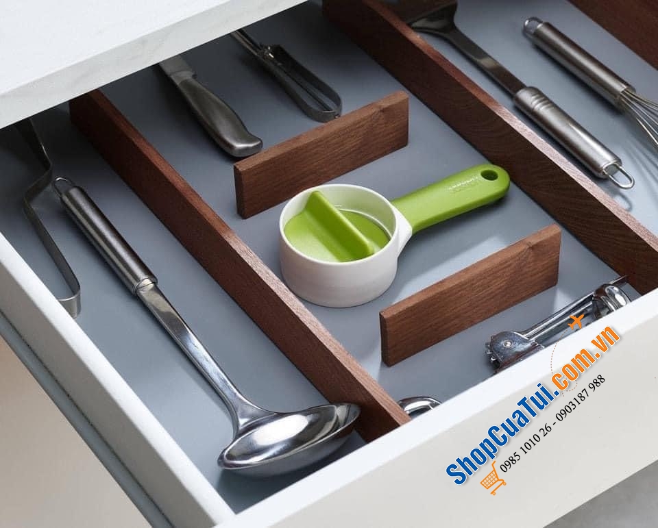 Nạo xoắn cầm tay Joseph Joseph SpiroGo.