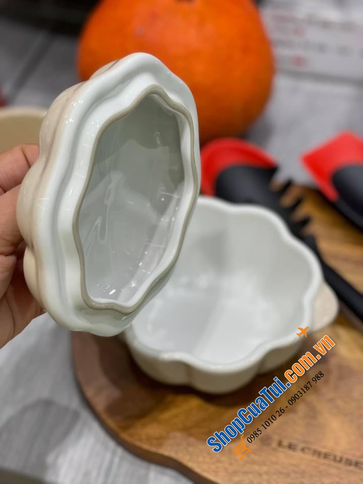 LÓT NỒI BÍ NGÔ,  ĐĨA BÍ NGÔ, ÂU BÍ NGÔ, THÌA NẤU BÍ NGÔ