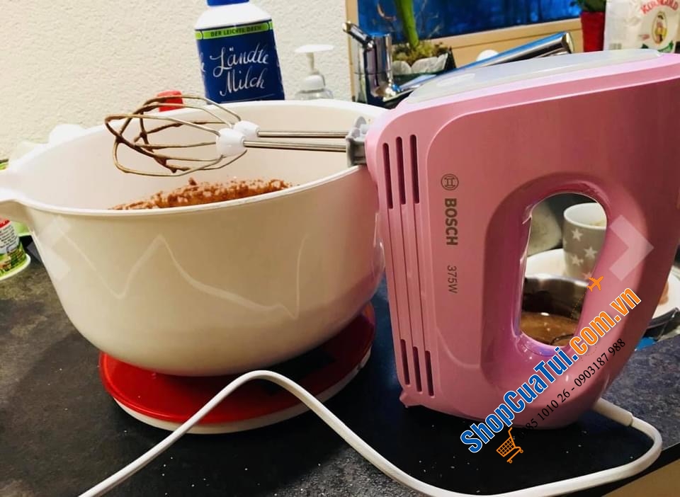 Máy đánh trứng Bosch MFQ2210 màu hồng kitty đáng yêu.