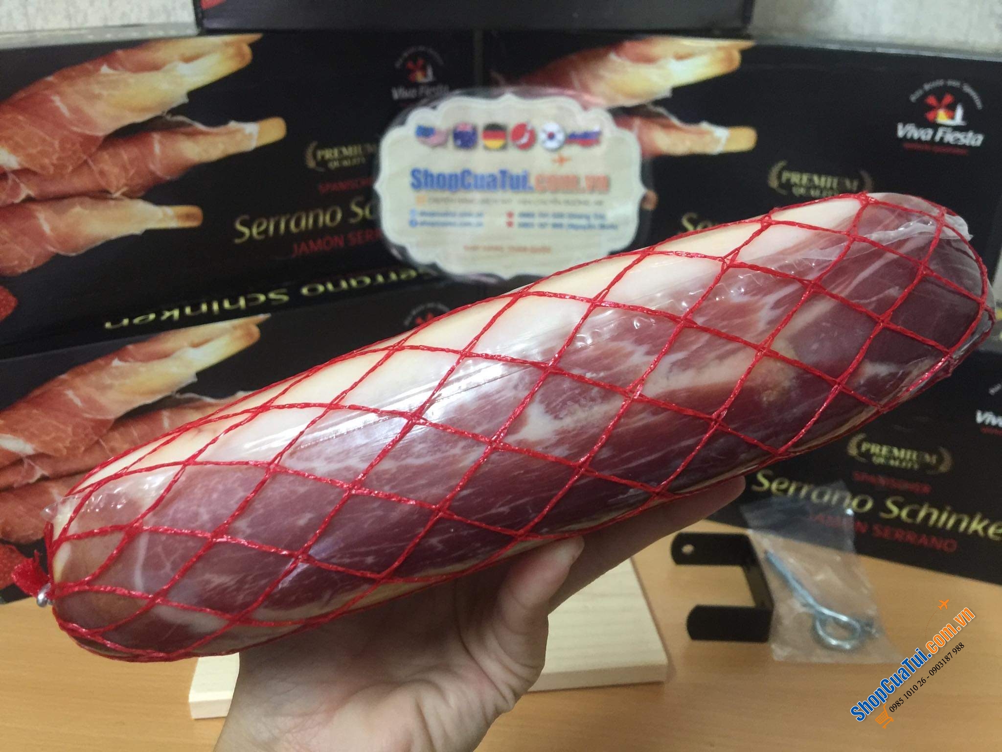 ĐÙI HEO ĐEN MUỐI SERRANO SCHINKEN 1 kg