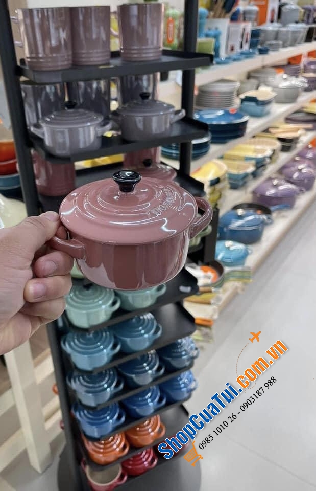 SET 4 nồi gốm mini Le Creuset 10 cm Metalic tông hồng tím.