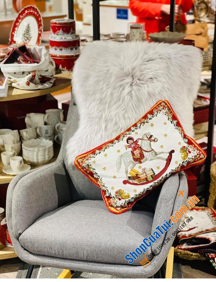GỐI HOẠ TIẾT NOEL - GỐI TỰA LƯNG 2 MẶT VILLEROY BOCH TOYS FANTASY 48x32 cm.