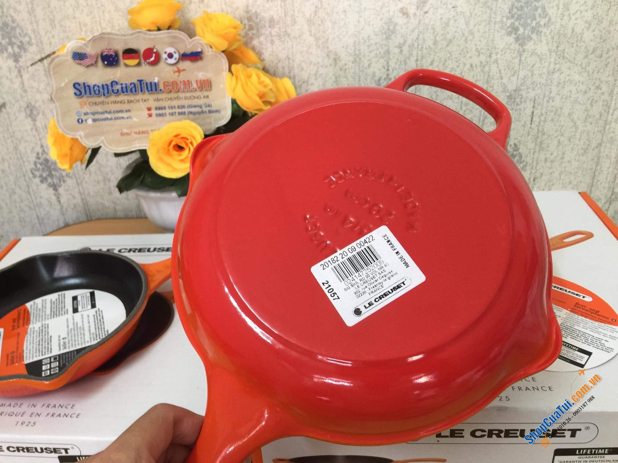 CHẢO RÁN LE CREUSET CAM 16 cm có tay cầm, có miệng chắt dầu