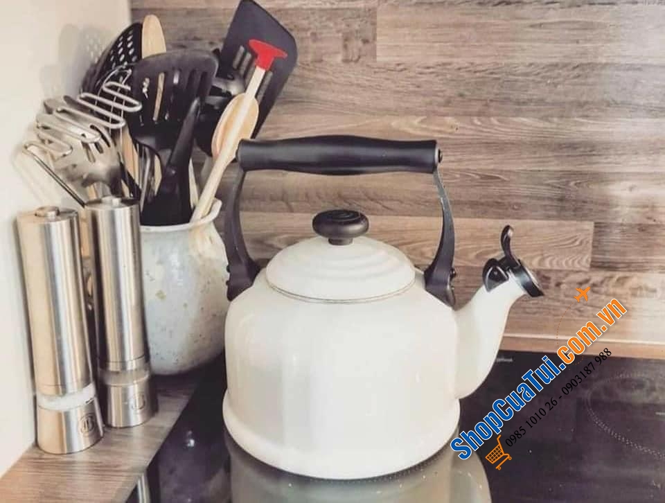 Ấm Đun Nước Le Creuset DEMI SHELL MÀU TRẮNG  1,1 LÍT