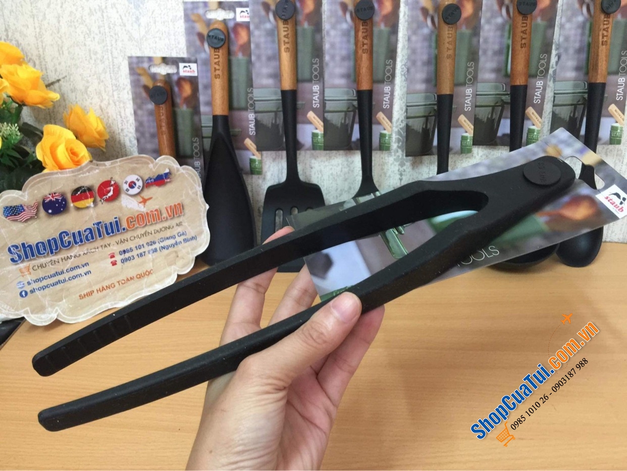 GẮP SILICON STAUB.