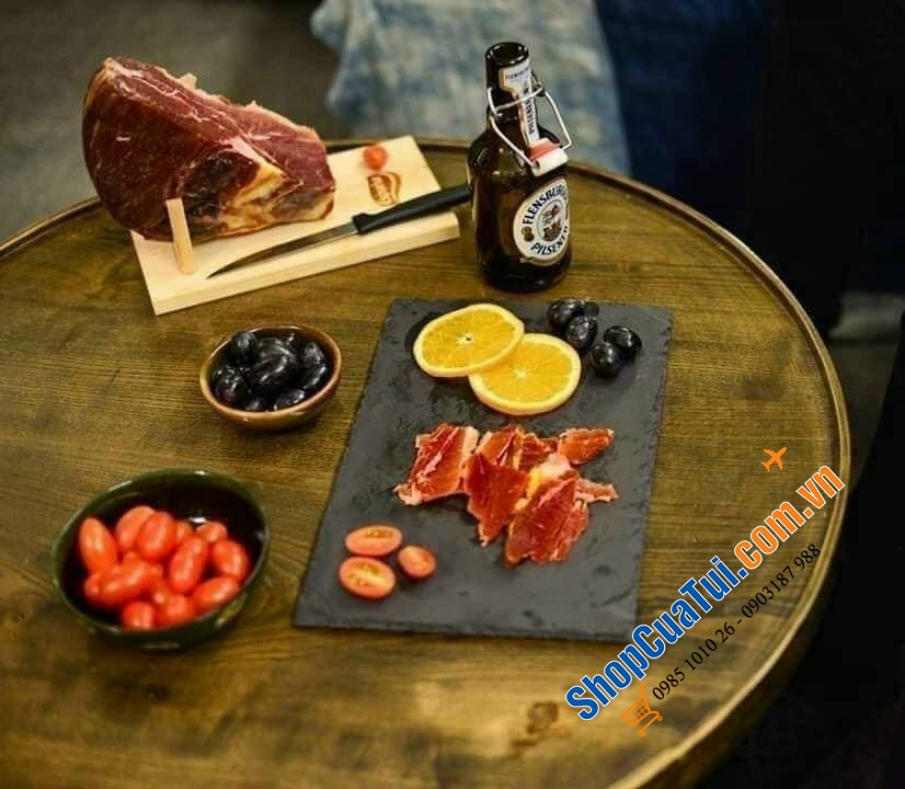 ĐÙI HEO -  ĐÙI LỢN MUỐI TÁCH XƯƠNG XÔNG KHÓI NGON NHẤT THẾ GIỚI DIONISIO SANCHEZ MINI JAMON SERRANO DUROC 1Kg đậm chất phong vị châu Âu, của Tây Ban Nha là nổi tiếng nhất.